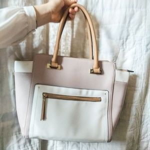 Apt 9 neutral toned pink purse/handbag